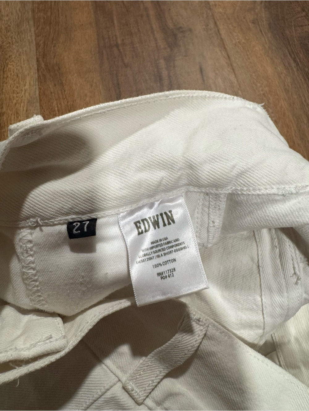 Edwin Isla Shorts in Eggshell View 5